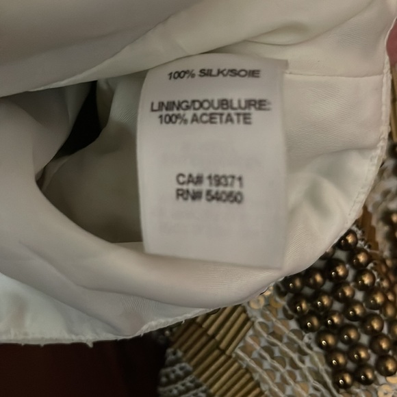 Crop beaded blazer. Size 6, made in India. In a very good condition. - Picture 6 of 6